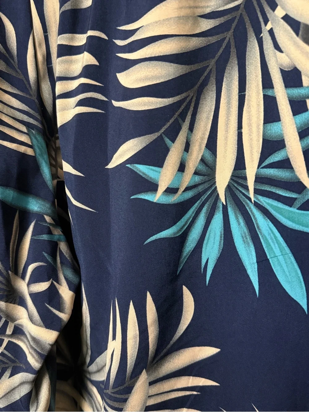 Men’s swim shorts
